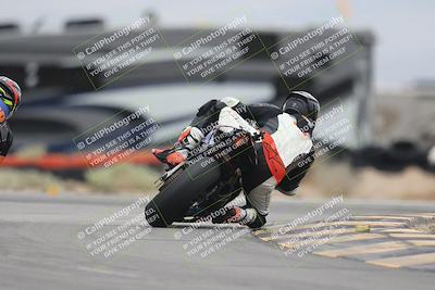 media/Sep-21-2025-Race Pace (Sun) [[98bf33ef95]]/Non Verified/5-Turn 16 (11am)/